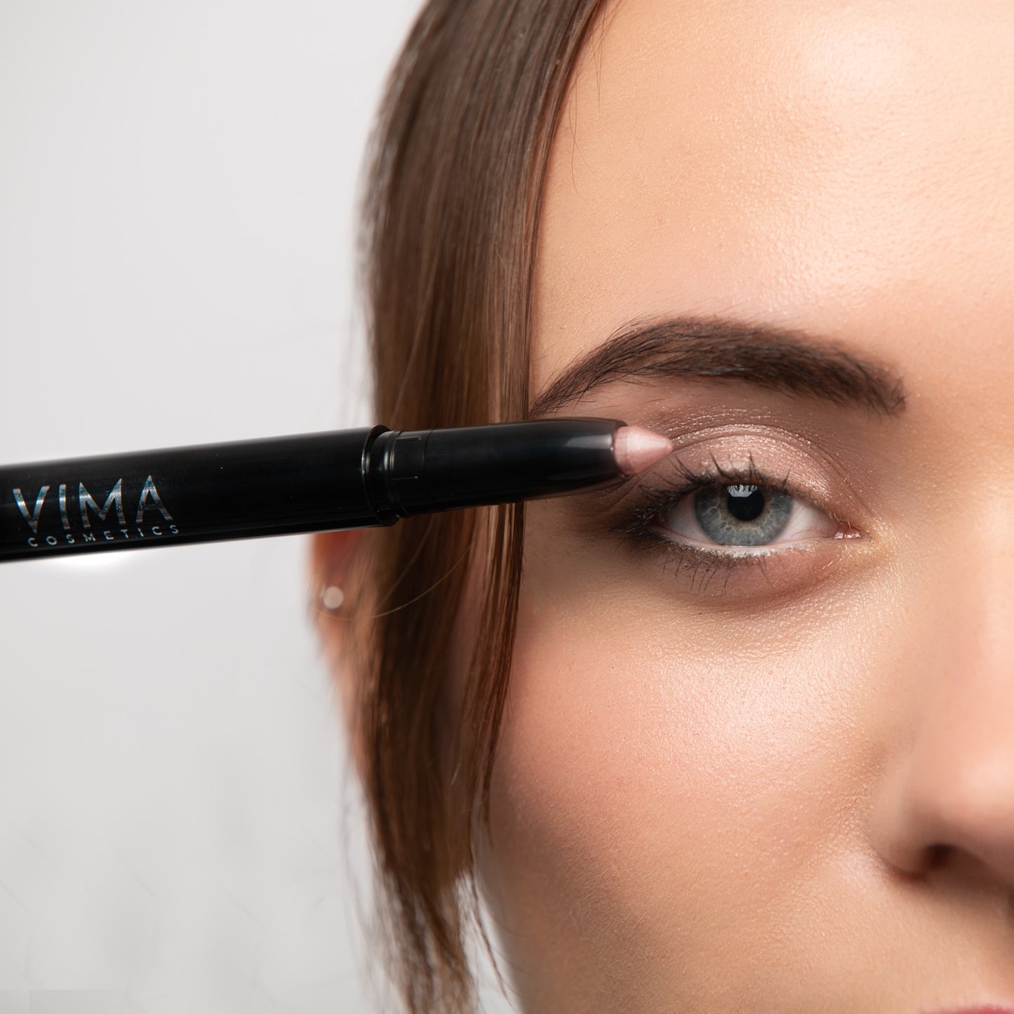 Ultra Long-Lasting Eyeshadow Stick™